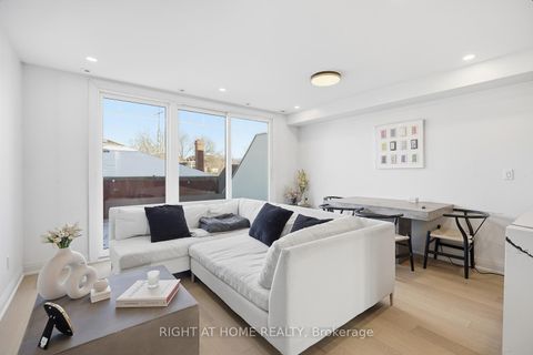 Photo 7 at 217 - 3400 Lake Shore Boulevard W, Long Branch, Toronto