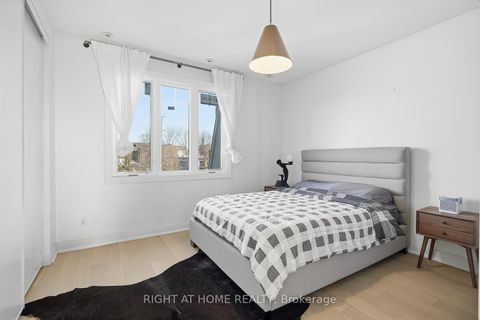 Photo 27 at 217 - 3400 Lake Shore Boulevard W, Long Branch, Toronto