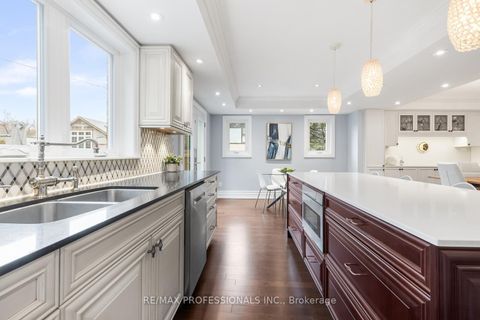 Photo 18 at 164 Morningside Avenue, Swansea, Toronto