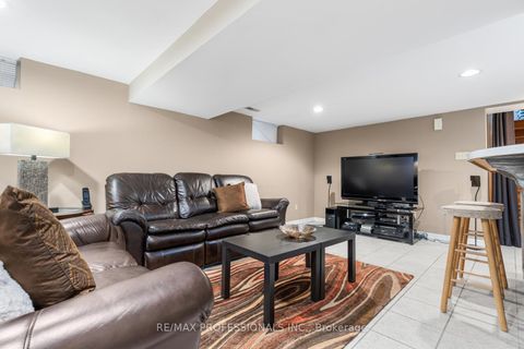 Photo 38 at 164 Morningside Avenue, Swansea, Toronto