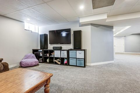 Photo 38 at 2 Laurelbank Crescent, Keswick North, Georgina