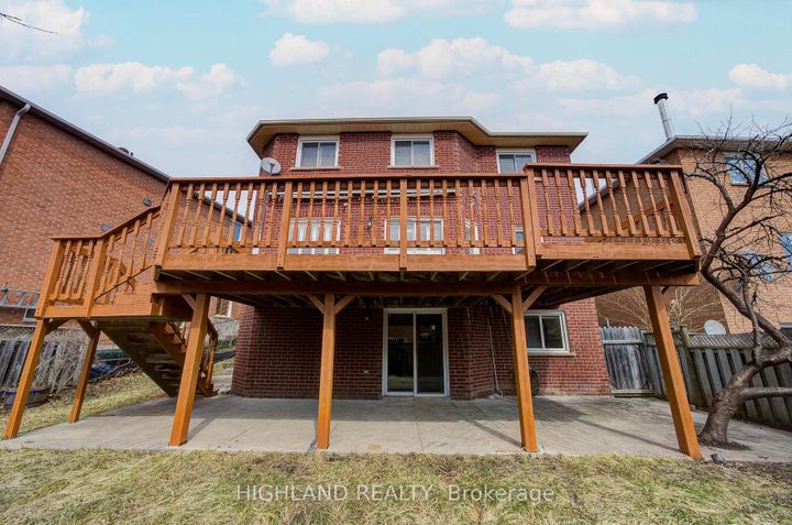 Photo 5 at 4802 Wild Rose Street, East Credit, Mississauga