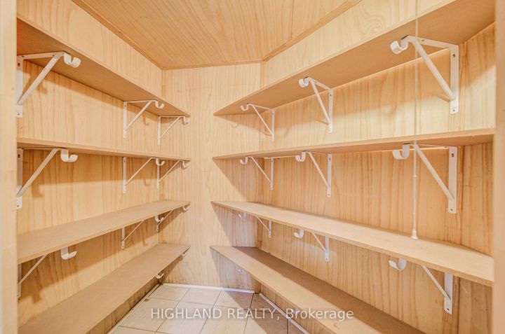 Photo 26 at 4802 Wild Rose Street, East Credit, Mississauga