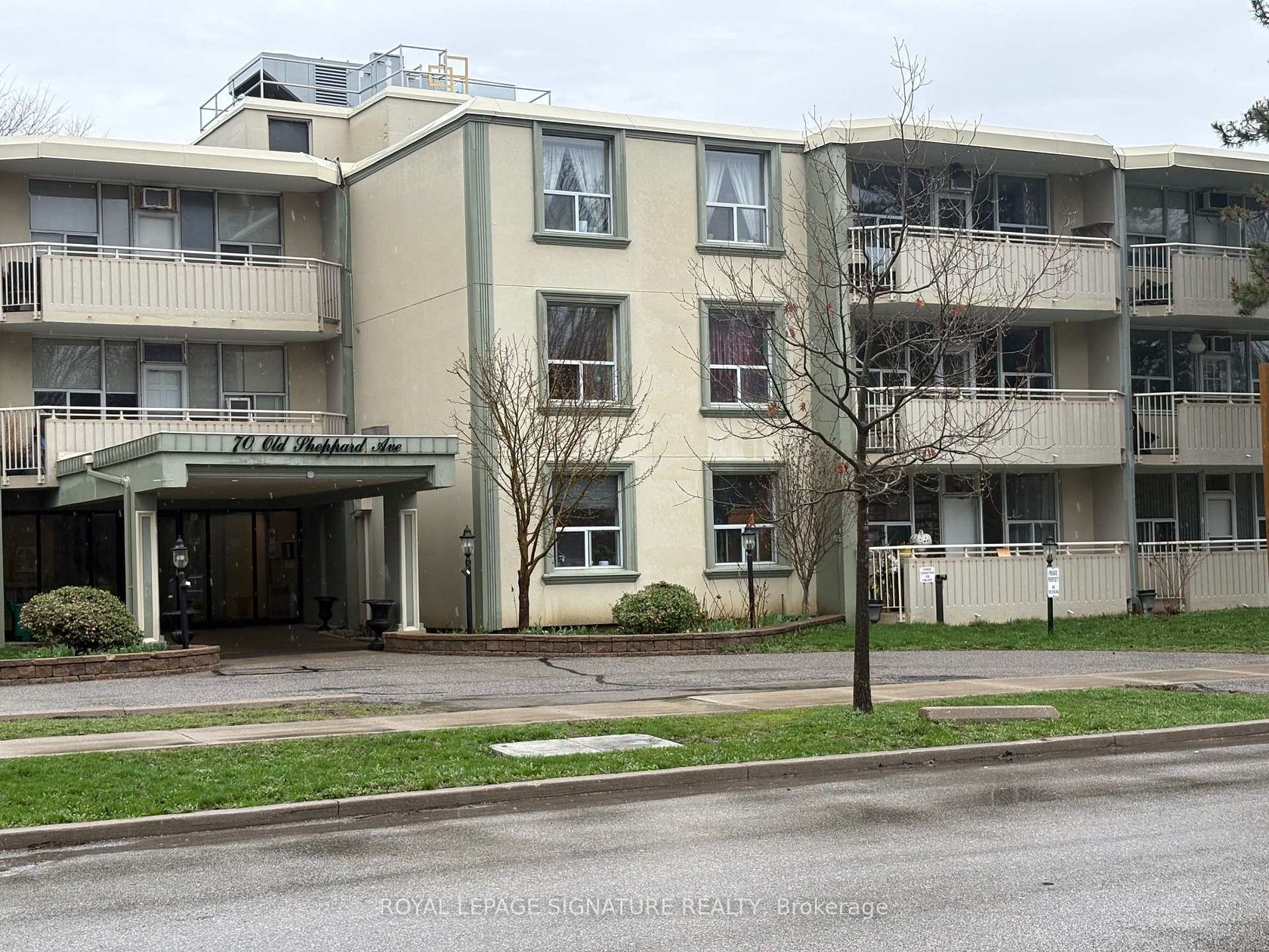 112 - 70 Old Sheppard Avenue, Pleasant View, Toronto 