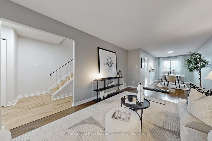 Photo 8 at 351 Ormond Drive, Samac, Oshawa