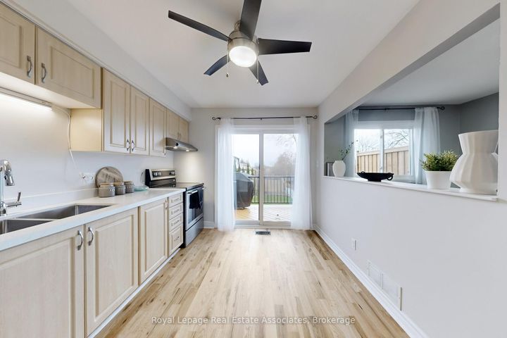 Photo 17 at 351 Ormond Drive, Samac, Oshawa