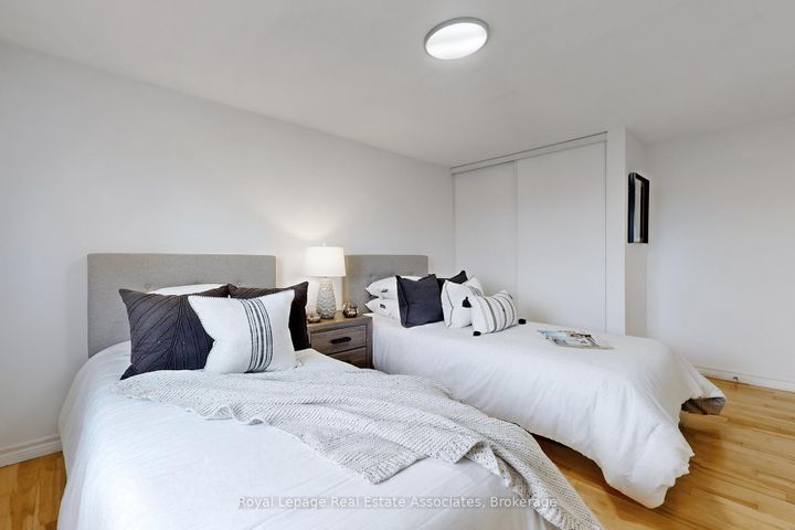 Photo 28 at 351 Ormond Drive, Samac, Oshawa