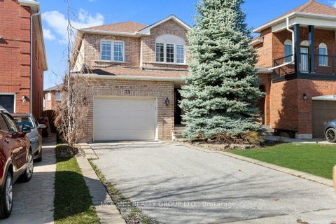 Photo 0 at 75 Shetland Crescent, Maple, Vaughan