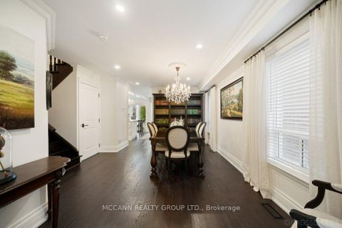 Photo 3 at 75 Shetland Crescent, Maple, Vaughan