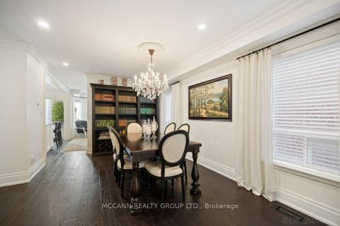 Photo 5 at 75 Shetland Crescent, Maple, Vaughan