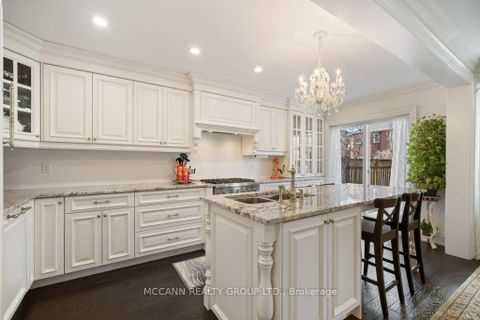 Photo 11 at 75 Shetland Crescent, Maple, Vaughan