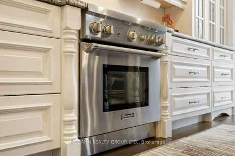 Photo 13 at 75 Shetland Crescent, Maple, Vaughan