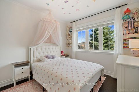 Photo 21 at 75 Shetland Crescent, Maple, Vaughan