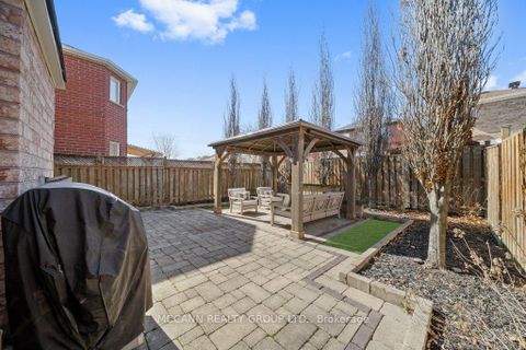 Photo 31 at 75 Shetland Crescent, Maple, Vaughan