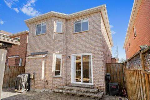 Photo 34 at 75 Shetland Crescent, Maple, Vaughan