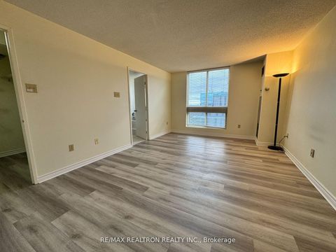 Photo 7 at 1706 - 5 Kenneth Avenue, Willowdale East, Toronto