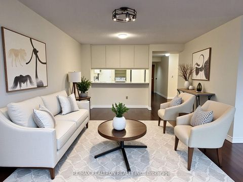 Photo 18 at 1706 - 5 Kenneth Avenue, Willowdale East, Toronto