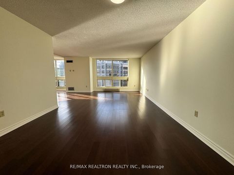 Photo 19 at 1706 - 5 Kenneth Avenue, Willowdale East, Toronto