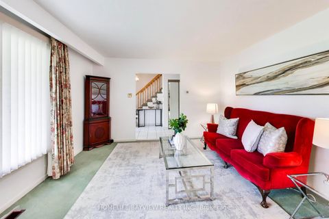 Photo 7 at 37 Beveridge Drive, Donalda, Toronto