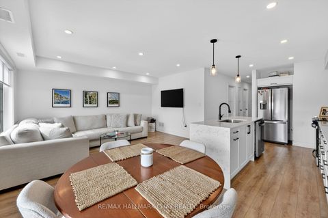 Photo 5 at 9 - 31 Pumpkin Corner Crescent, Shore, Barrie