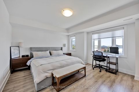 Photo 9 at 9 - 31 Pumpkin Corner Crescent, Shore, Barrie