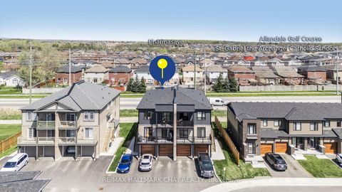 Photo 18 at 9 - 31 Pumpkin Corner Crescent, Shore, Barrie