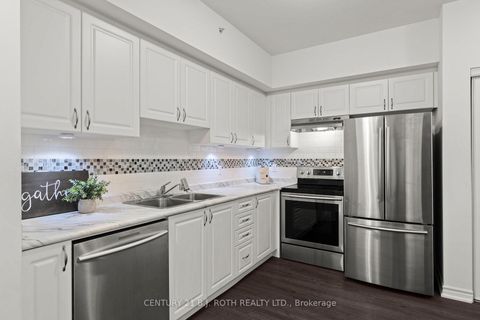 Photo 3 at 204 - 40 FERNDALE Drive S, Ardagh, Barrie