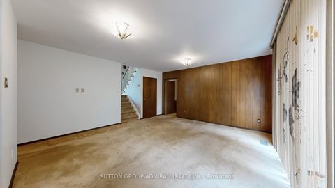 Photo 22 at 5 Wedgeport Place, Willowdale East, Toronto