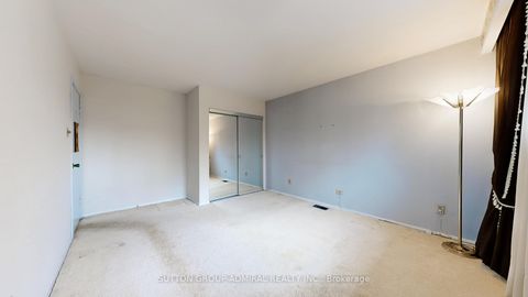 Photo 36 at 5 Wedgeport Place, Willowdale East, Toronto