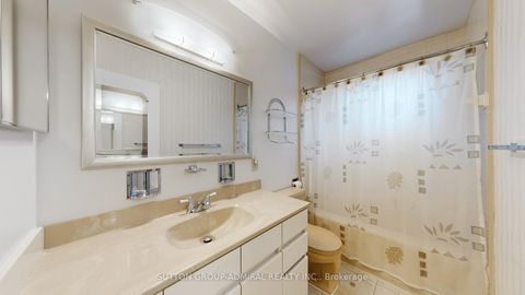 Photo 42 at 5 Wedgeport Place, Willowdale East, Toronto