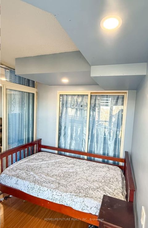 Photo 7 at 708 - 2460 Eglinton Avenue E, Eglinton East, Toronto