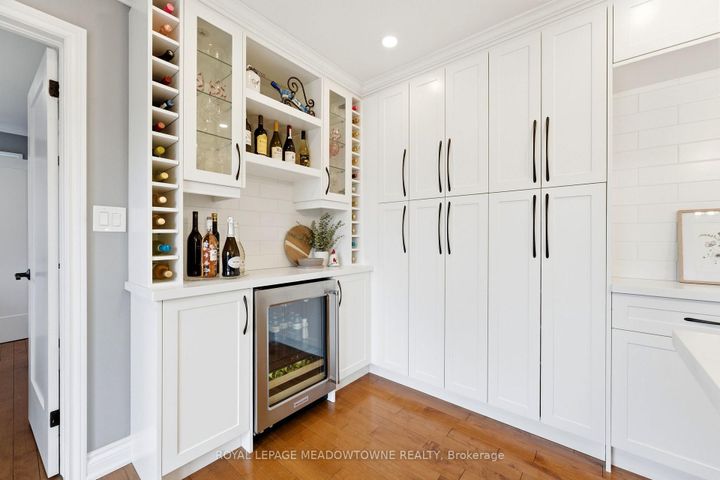 Photo 12 at 2 Blueheron Lane, Carlisle, Hamilton