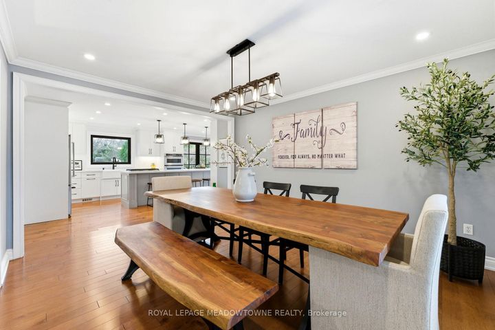 Photo 14 at 2 Blueheron Lane, Carlisle, Hamilton