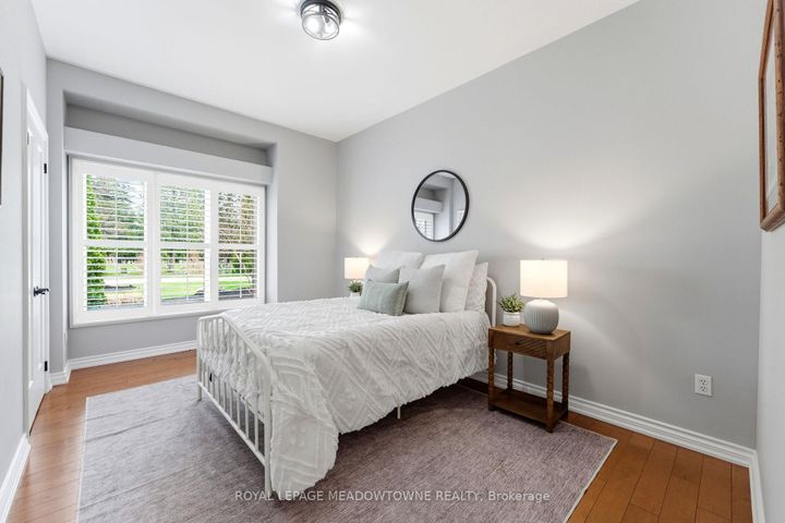 Photo 18 at 2 Blueheron Lane, Carlisle, Hamilton