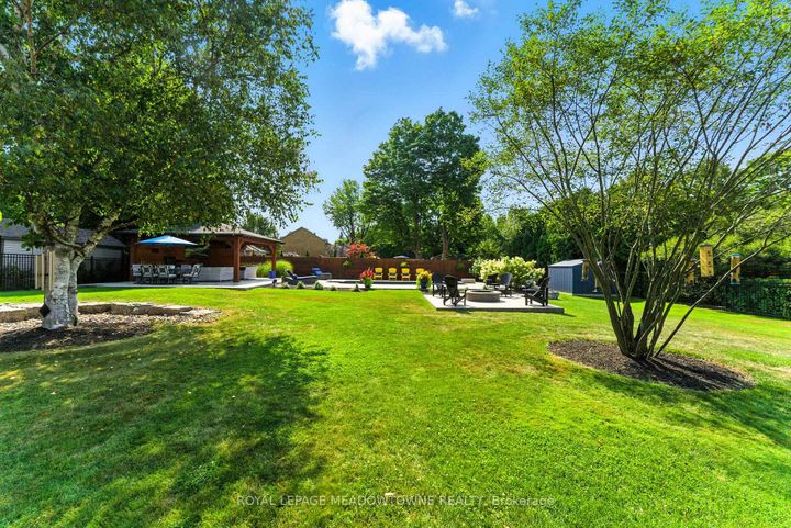 Photo 31 at 2 Blueheron Lane, Carlisle, Hamilton