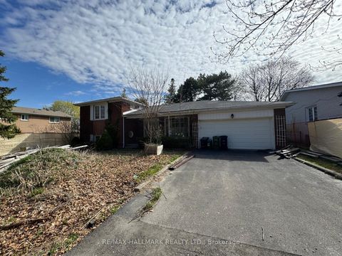 Photo 0 at 19 Paultiel Drive, Newtonbrook East, Toronto