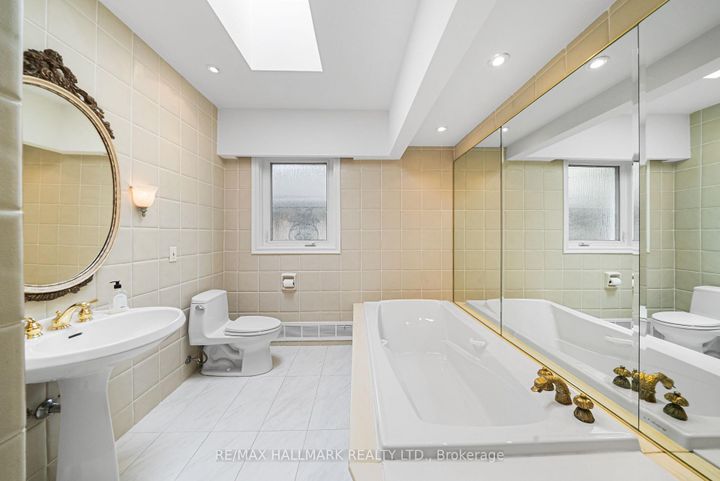 Photo 36 at 154 Valley Road, York Mills, Toronto