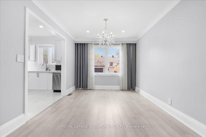 Photo 5 at 90A Bicknell Avenue, Eglinton West, Toronto