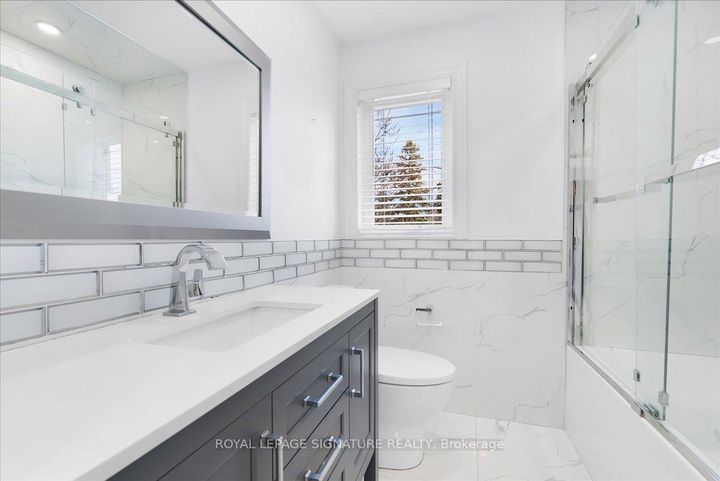 Photo 16 at 90A Bicknell Avenue, Eglinton West, Toronto