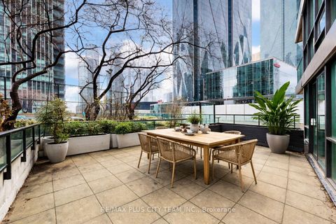 Photo 4 at 502 - 16 Yonge Street, Waterfront Communities C1, Toronto