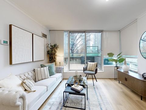 Photo 7 at 502 - 16 Yonge Street, Waterfront Communities C1, Toronto