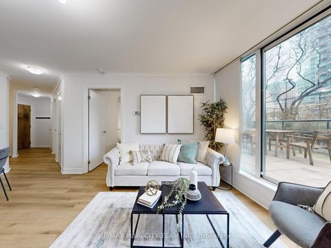 Photo 9 at 502 - 16 Yonge Street, Waterfront Communities C1, Toronto