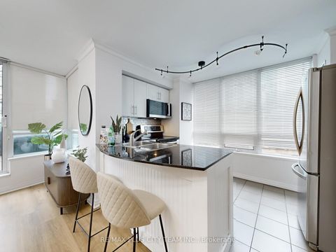 Photo 14 at 502 - 16 Yonge Street, Waterfront Communities C1, Toronto