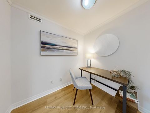 Photo 25 at 502 - 16 Yonge Street, Waterfront Communities C1, Toronto