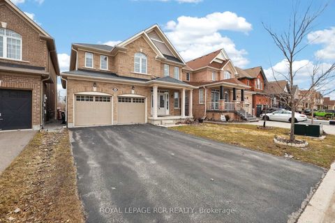 Photo 1 at 82 Lampkin Street, Sutton & Jackson's Point, Georgina