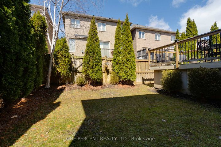 Photo 15 at 38 Bowkett Drive, Jefferson, Richmond Hill