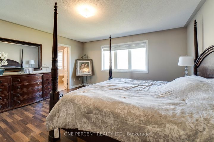 Photo 35 at 38 Bowkett Drive, Jefferson, Richmond Hill