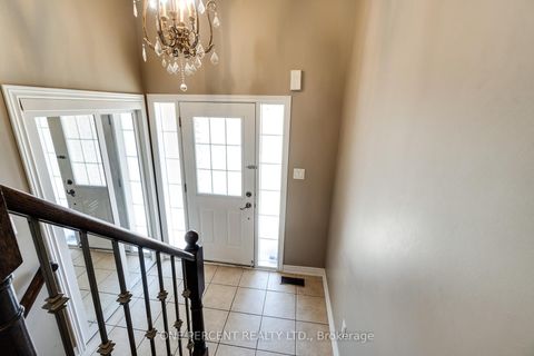 Photo 5 at 38 Bowkett Drive, Jefferson, Richmond Hill