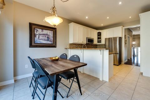 Photo 18 at 38 Bowkett Drive, Jefferson, Richmond Hill