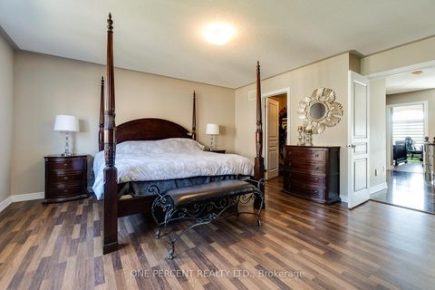 Photo 37 at 38 Bowkett Drive, Jefferson, Richmond Hill